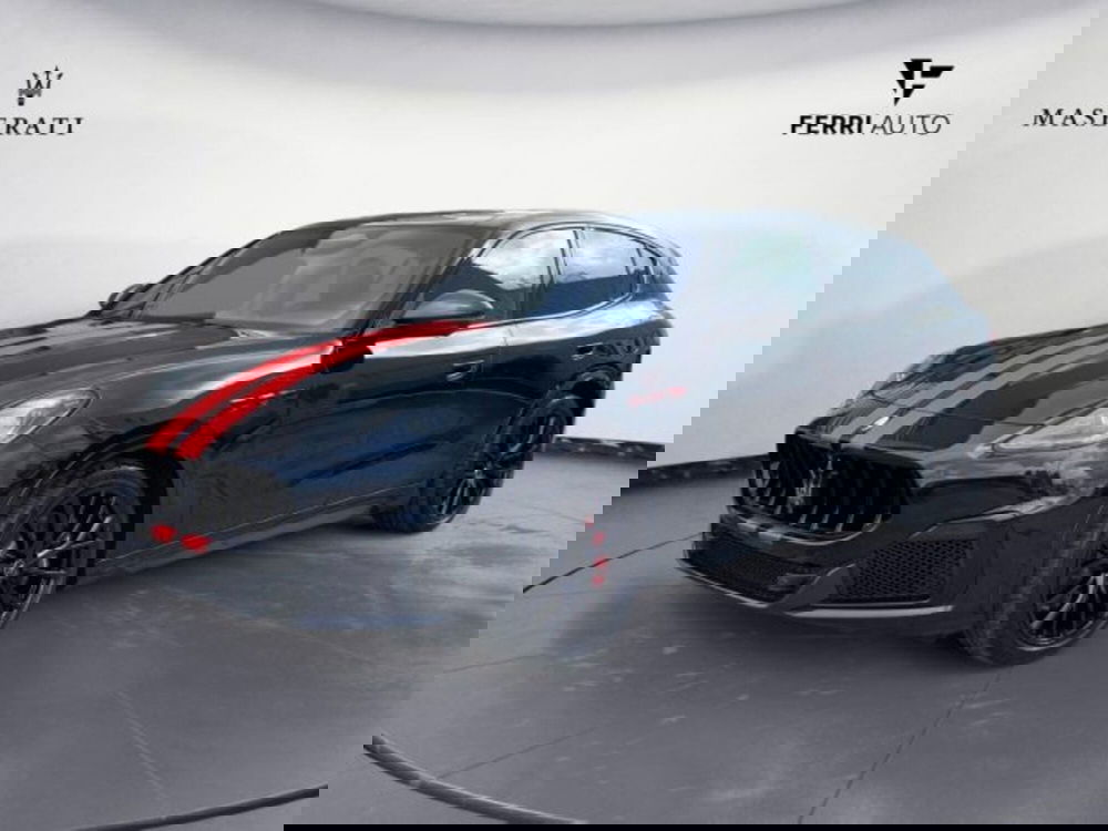 Maserati Grecale usata a Udine (2)