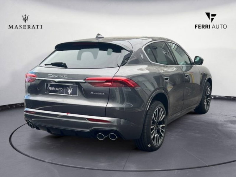 Maserati Grecale nuova a Udine (5)