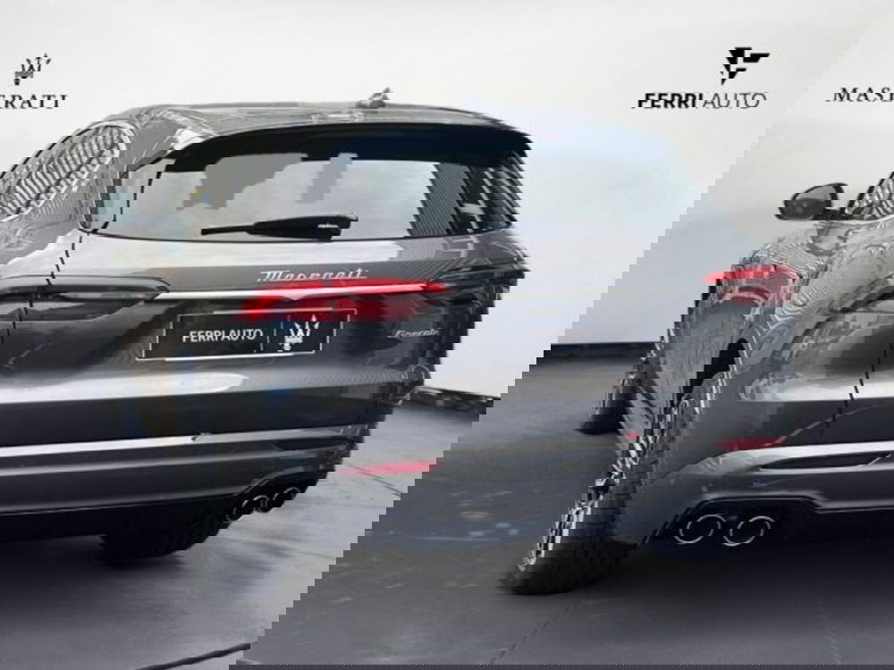 Maserati Grecale nuova a Udine (7)