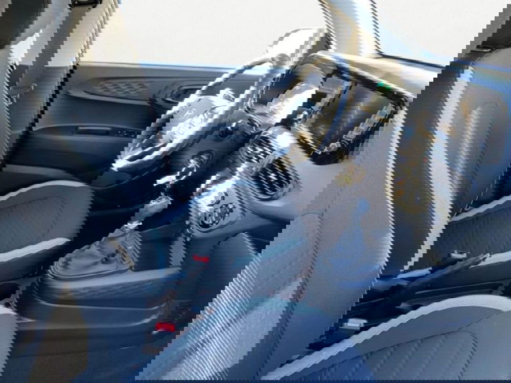 Hyundai i10 nuova a Udine (13)