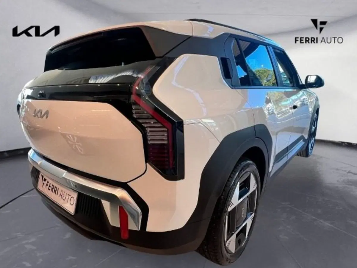 Kia EV3 nuova a Udine (3)