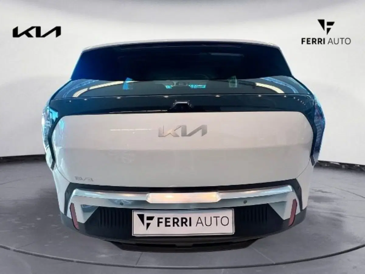 Kia EV3 nuova a Udine (4)