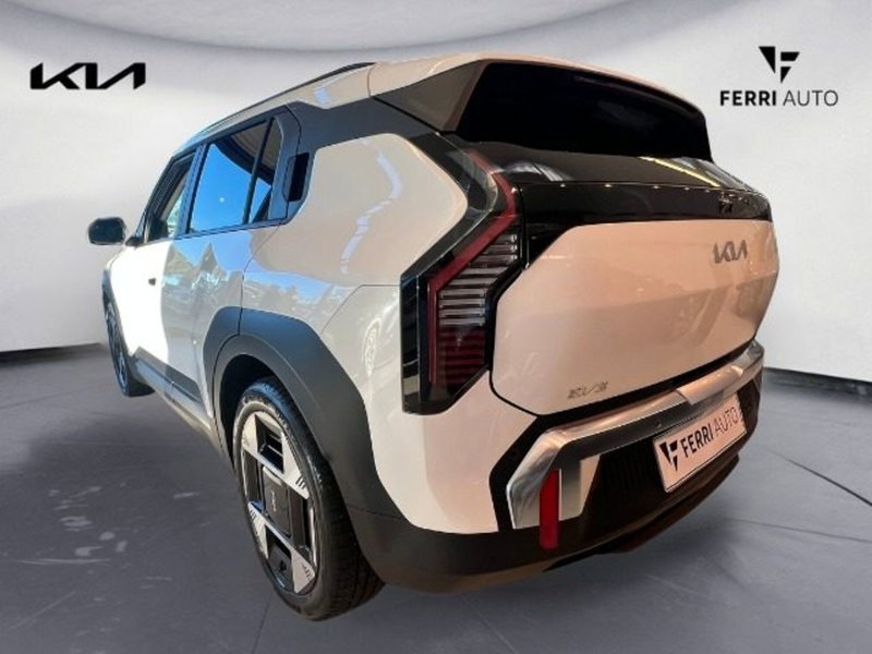 Kia EV3 nuova a Udine (5)