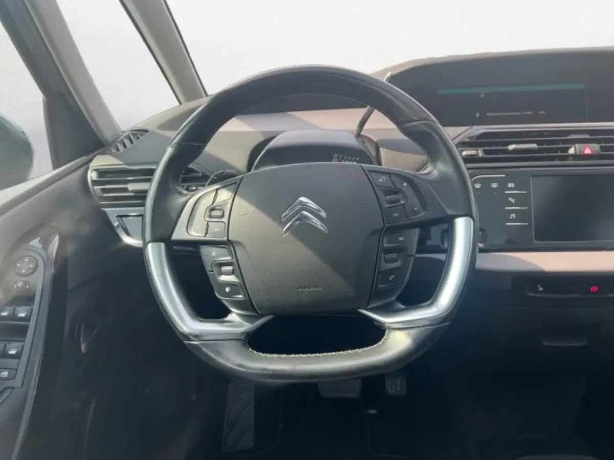 Citroen Grand C4 SpaceTourer usata a Udine (10)