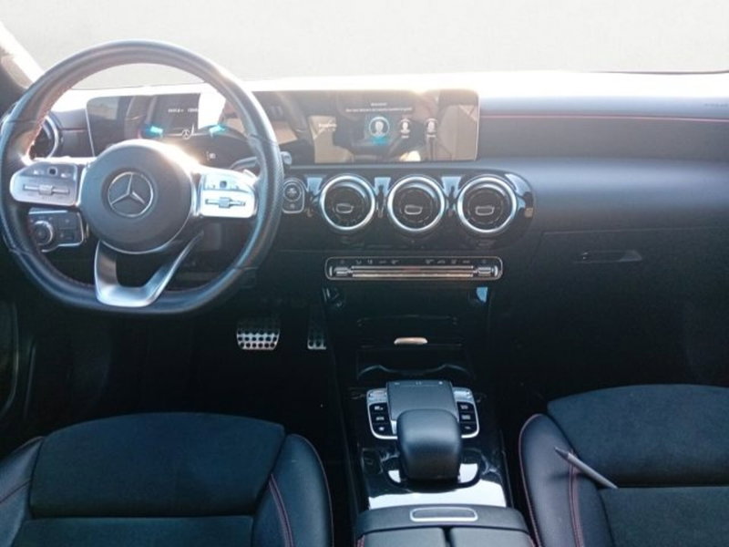 Mercedes-Benz Classe A Sedan usata a Udine (15)