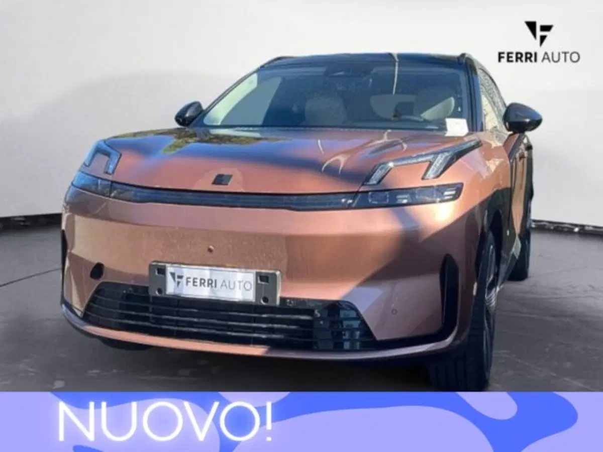 Lynk & Co 08 nuova a Udine