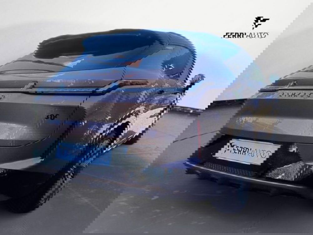 Lynk & Co 08 nuova a Udine (4)