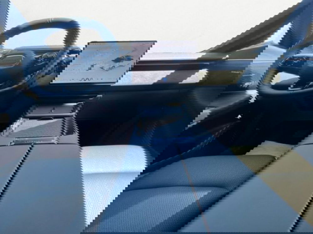 Lynk & Co 08 nuova a Udine (8)