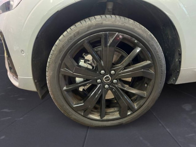 Volvo XC60 usata a Udine (11)