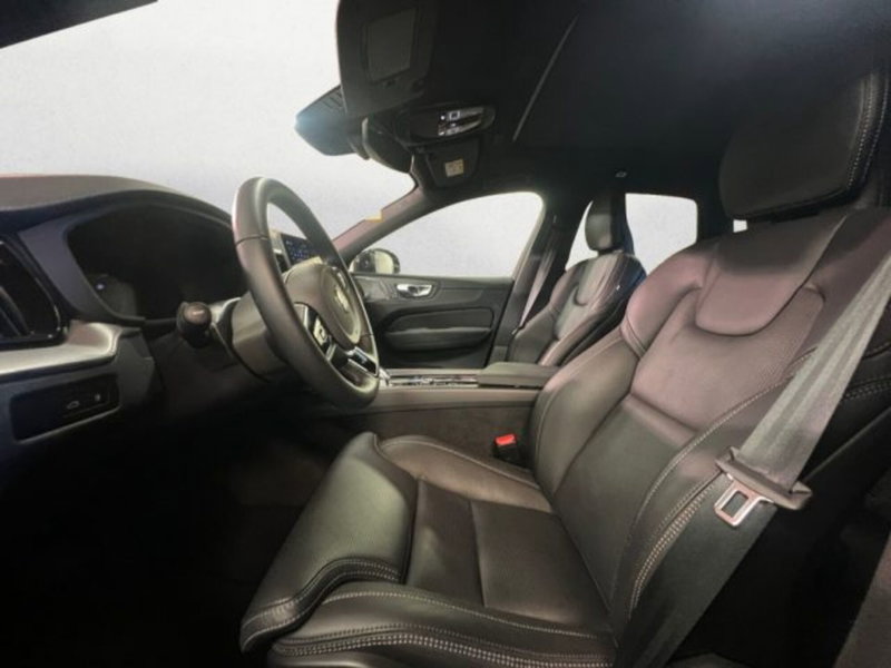 Volvo XC60 usata a Udine (6)