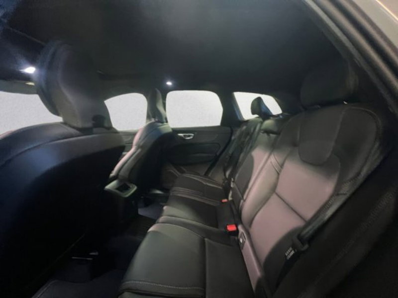 Volvo XC60 usata a Udine (7)