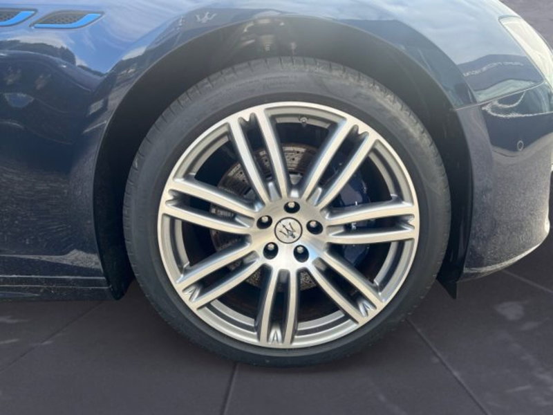 Maserati Ghibli usata a Udine (15)