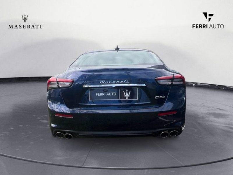 Maserati Ghibli usata a Udine (6)