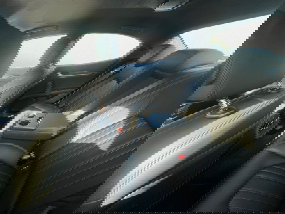 Maserati Ghibli usata a Udine (8)