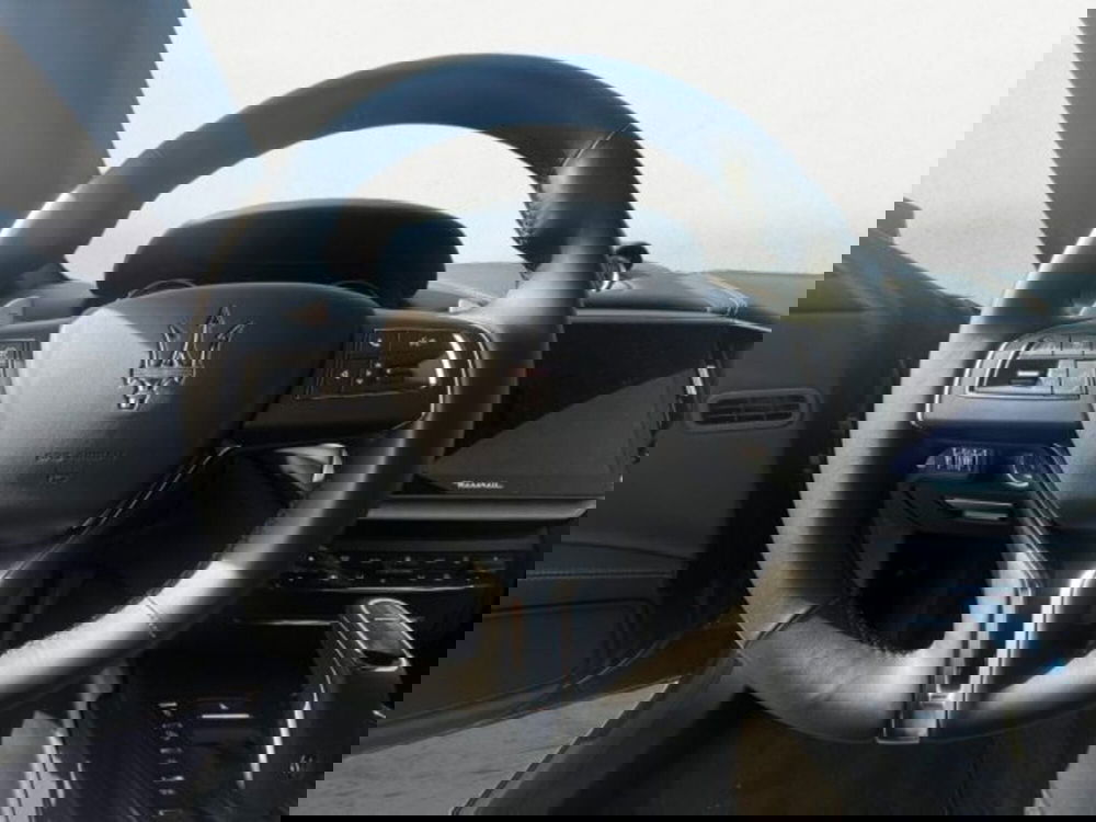 Maserati Ghibli usata a Udine (9)