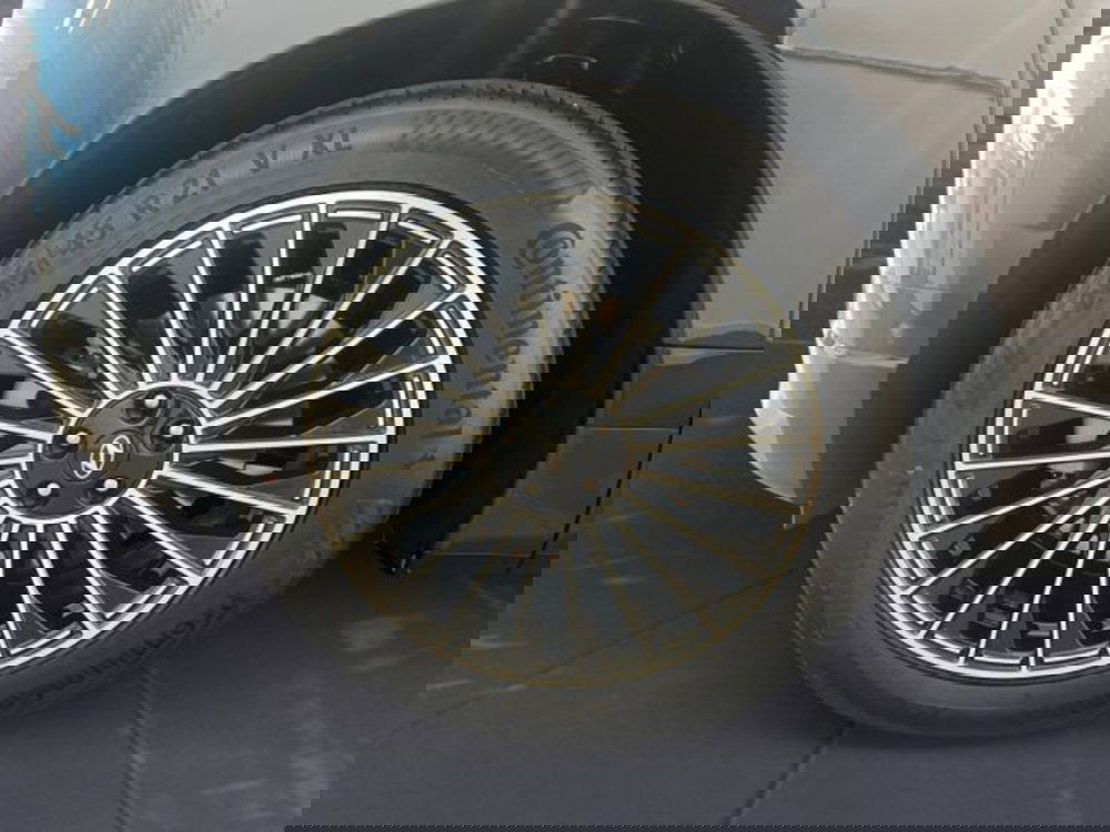 Hyundai Ioniq 9 nuova a Udine (12)