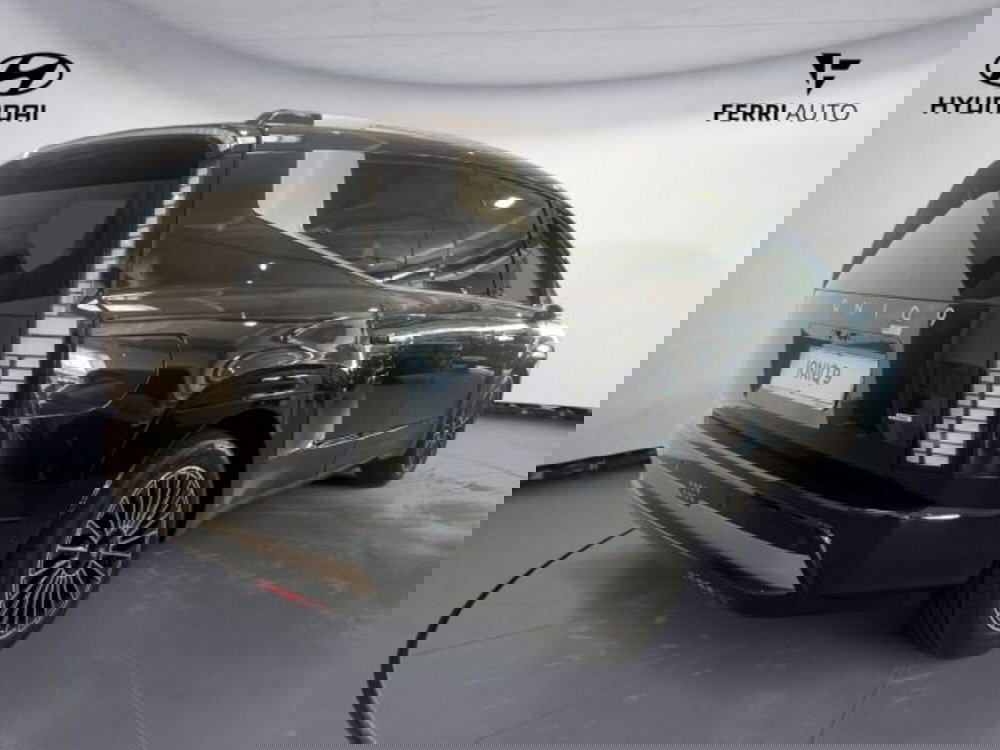 Hyundai Ioniq 9 nuova a Udine (4)