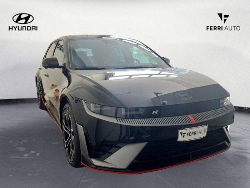 Hyundai Ioniq 5 N  nuova a Udine (3)