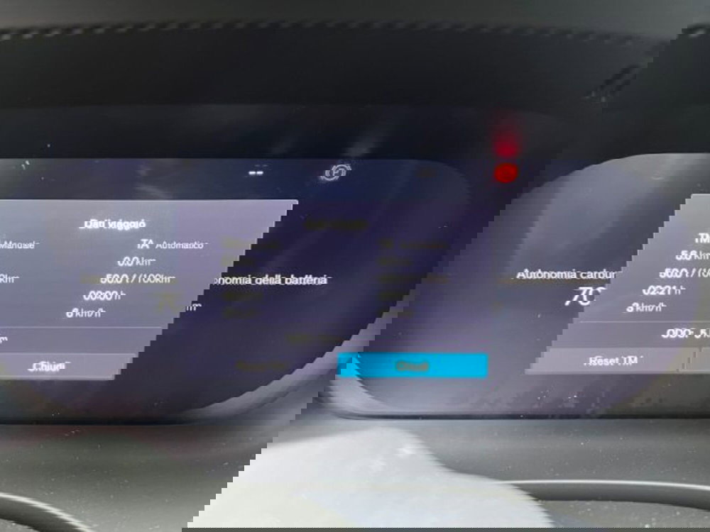 Volvo XC60 nuova a Udine (10)