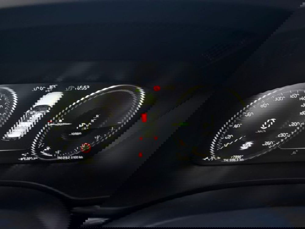 Volvo XC60 usata a Udine (11)