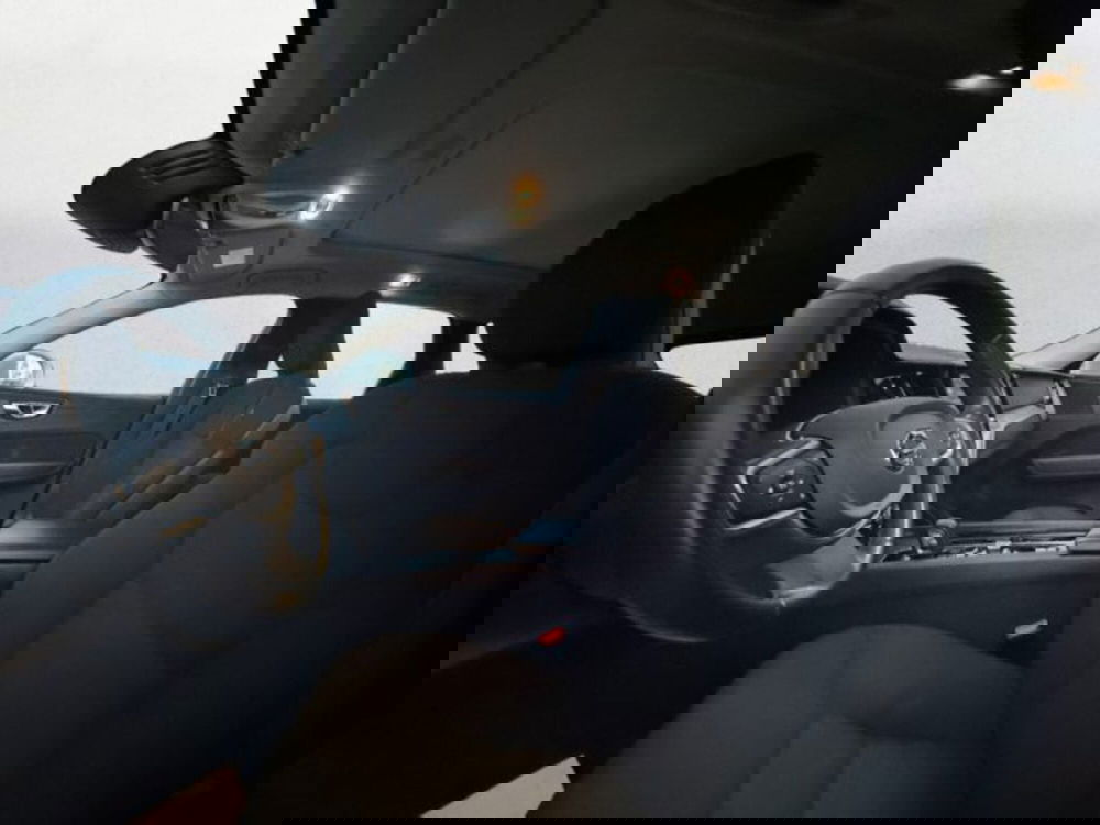 Volvo XC60 usata a Udine (7)