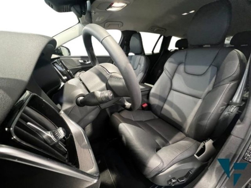 Volvo V60 usata a Udine (7)