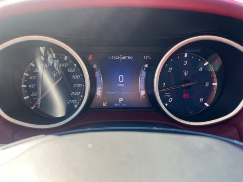 Maserati Ghibli usata a Udine (12)