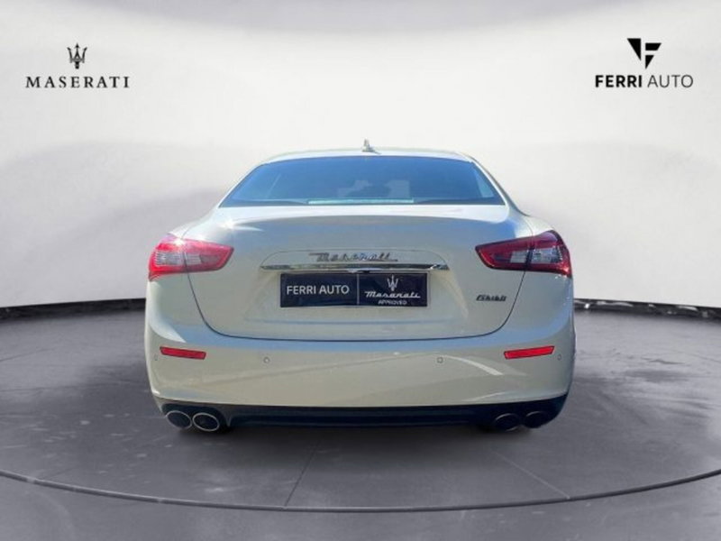 Maserati Ghibli usata a Udine (6)