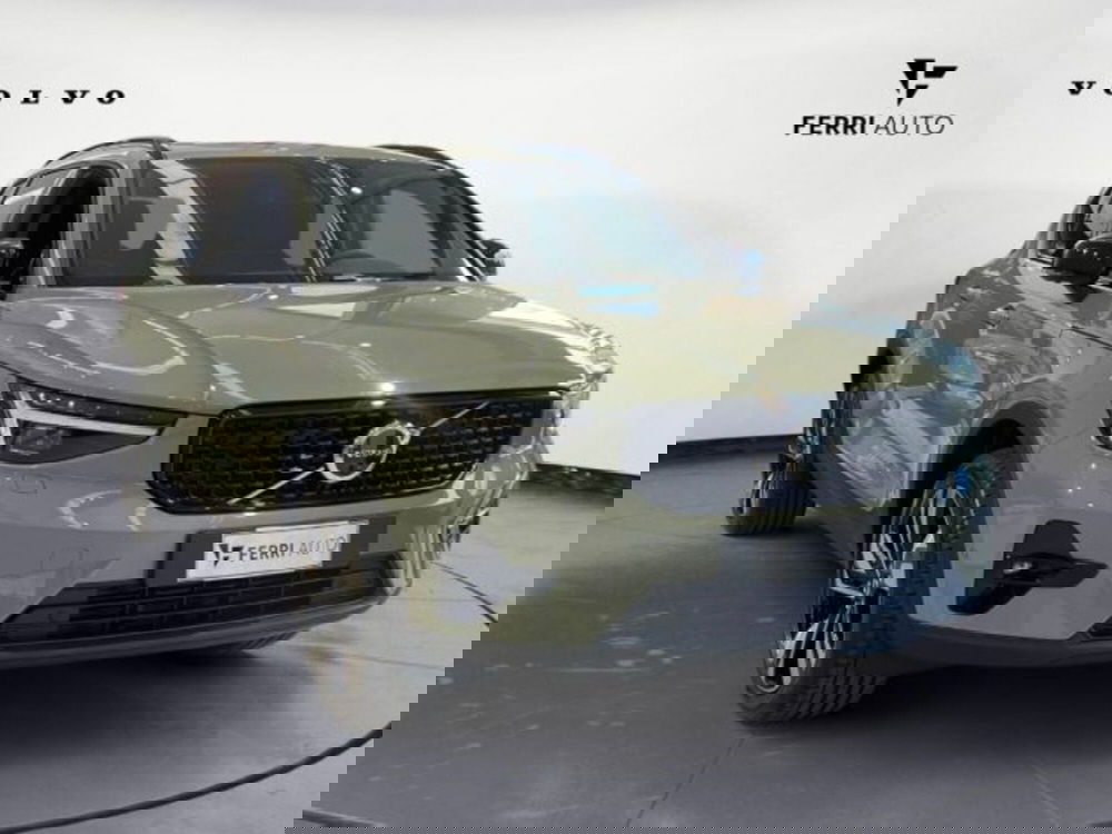 Volvo XC40 usata a Udine (4)