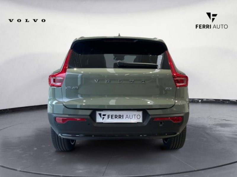 Volvo XC40 usata a Udine (6)