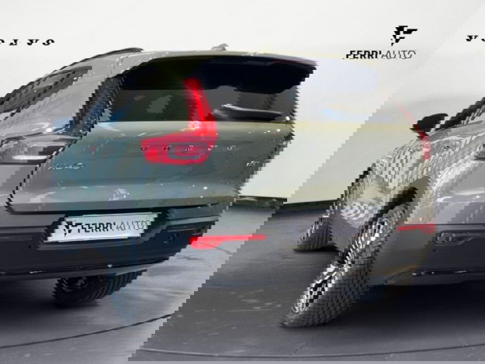Volvo XC40 usata a Udine (7)