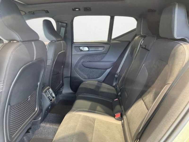 Volvo XC40 usata a Udine (9)