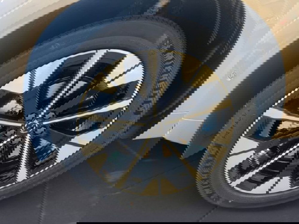 Volvo XC60 nuova a Udine (10)