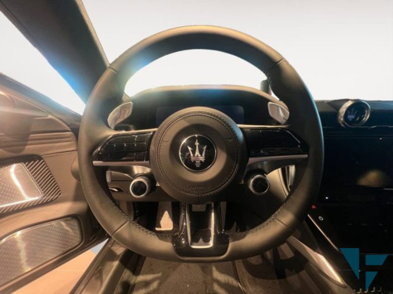 Maserati Granturismo nuova a Udine (10)