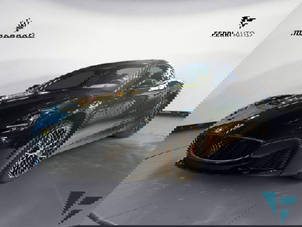 Maserati Granturismo nuova a Udine (2)