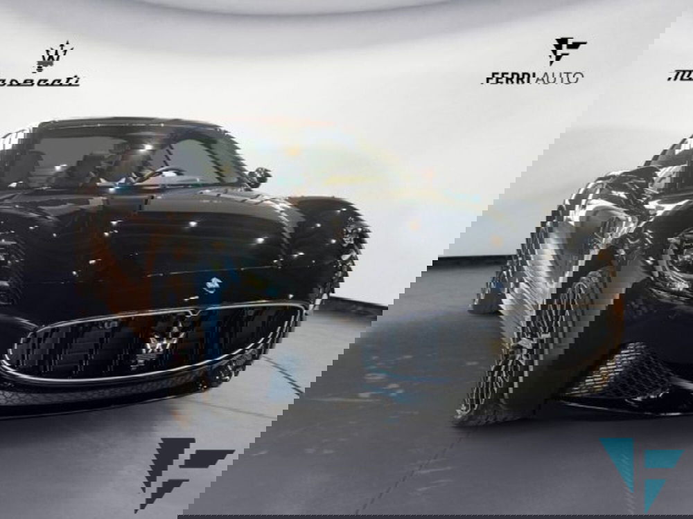 Maserati Granturismo nuova a Udine (4)