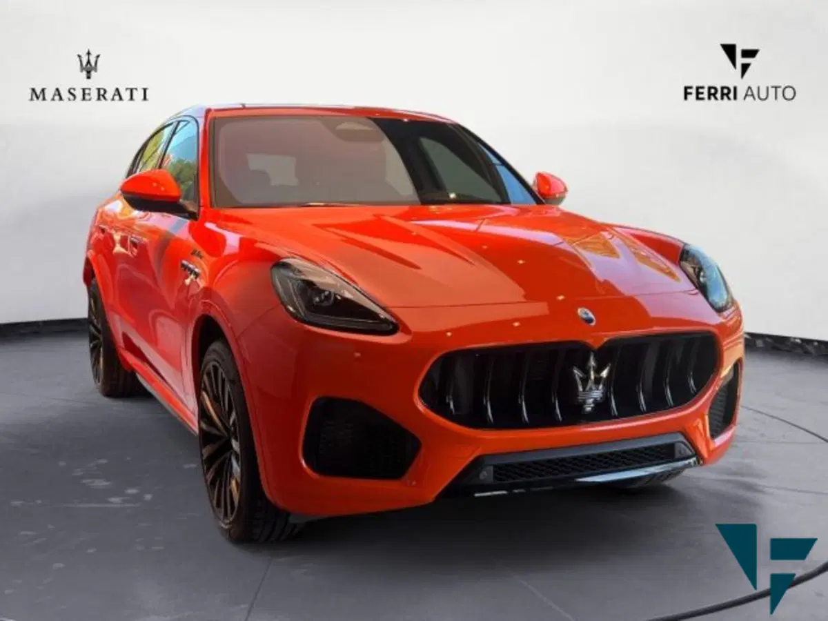 Maserati Grecale usata a Udine (4)
