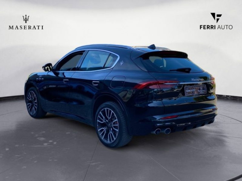 Maserati Grecale usata a Udine (4)