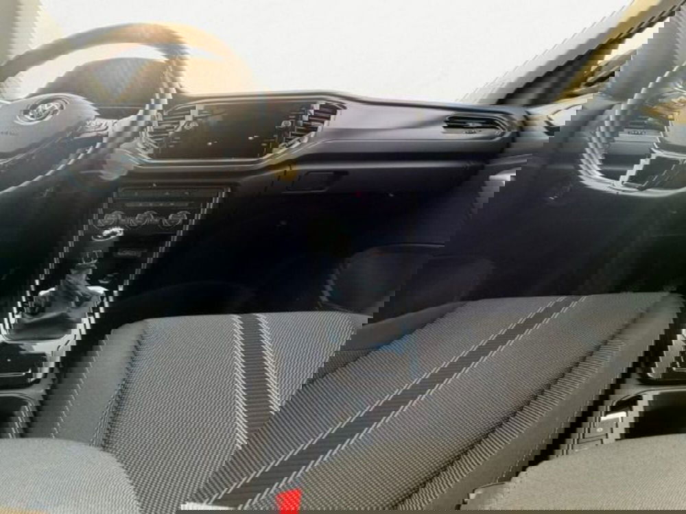 Volkswagen T-Roc usata a Udine (8)