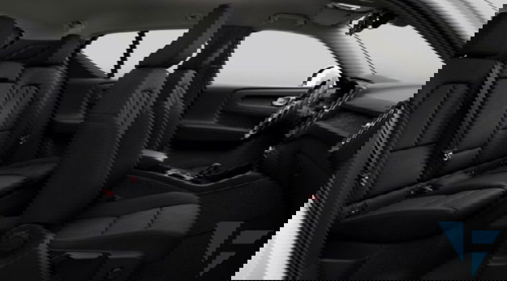 Volvo XC40 nuova a Udine (6)