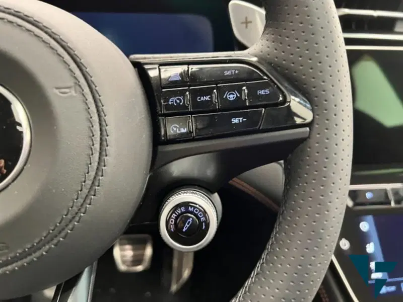 Maserati Grecale nuova a Udine (13)