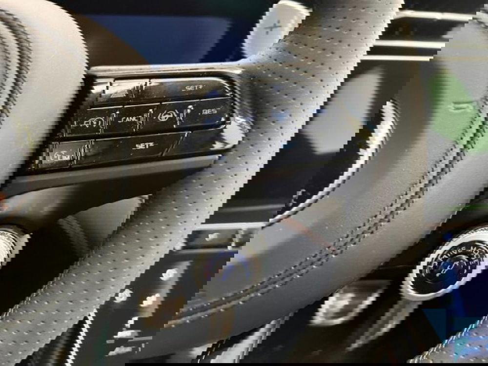 Maserati Grecale nuova a Udine (13)