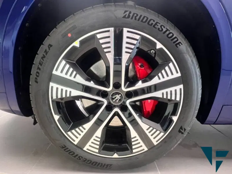Maserati Grecale nuova a Udine (16)