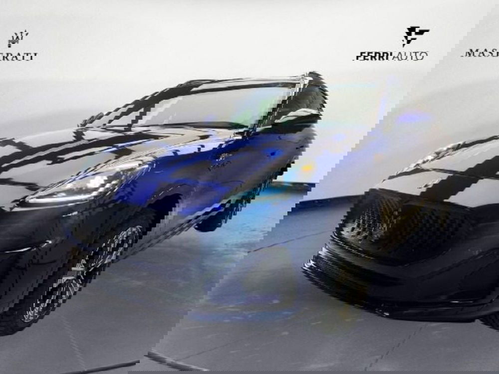 Maserati Grecale nuova a Udine (2)