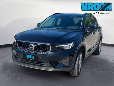 Volvo XC40 T2 automatico Essential del 2023 usata a Tavagnacco