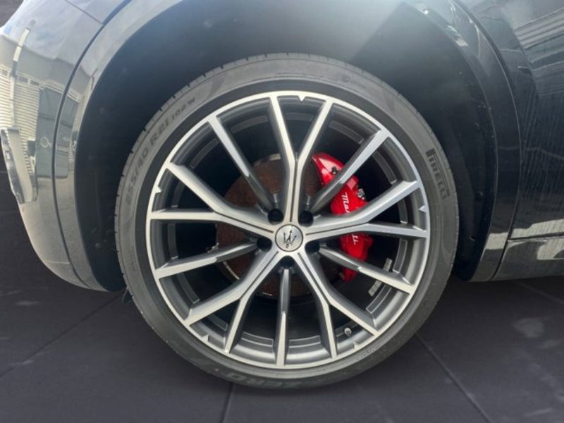 Maserati Grecale nuova a Udine (14)