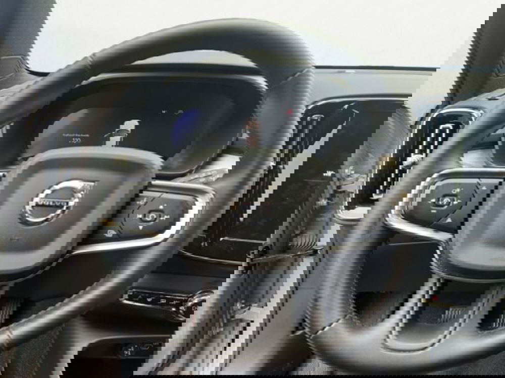 Volvo XC40 usata a Udine (8)