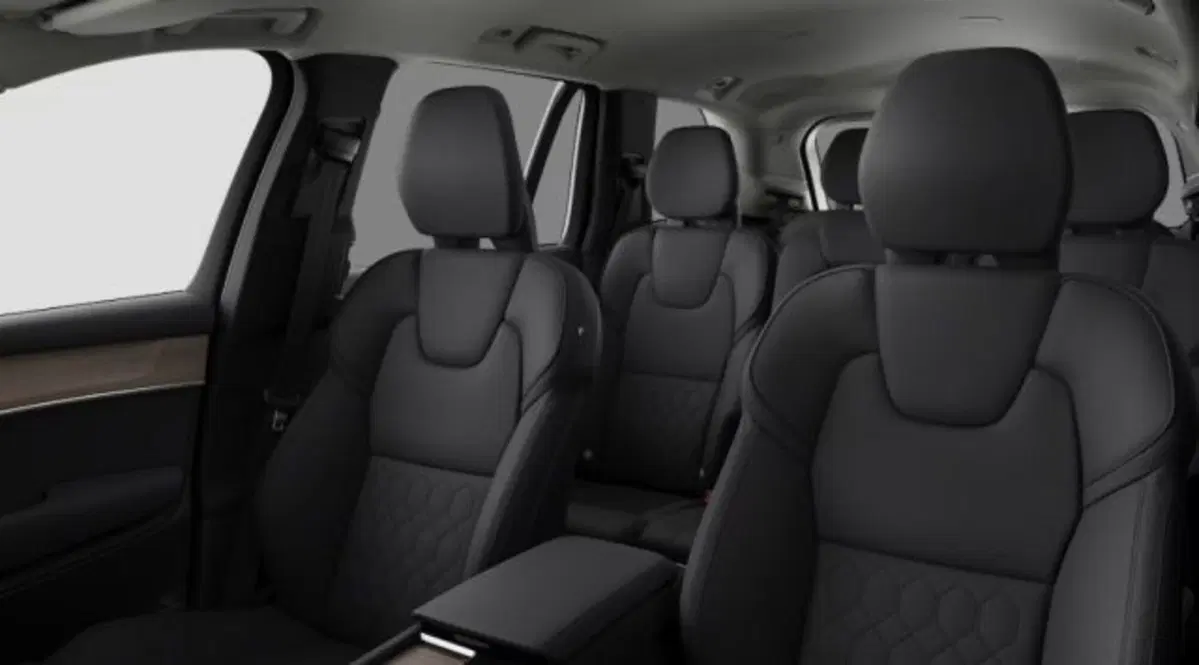 Volvo XC90 nuova a Udine (8)