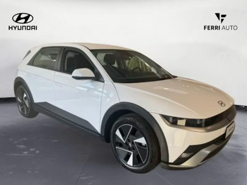 Hyundai Ioniq 5 nuova a Udine (3)