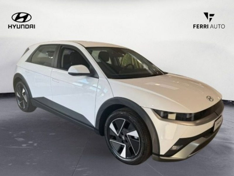 Hyundai Ioniq 5 nuova a Udine (3)